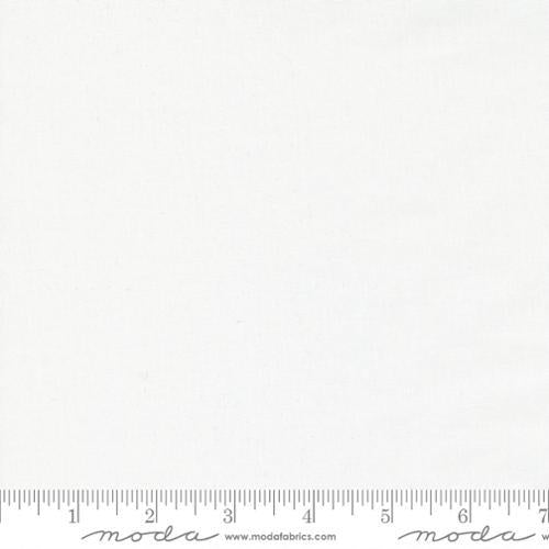 Moda Bella Solids, 9900 98S, White Bleached