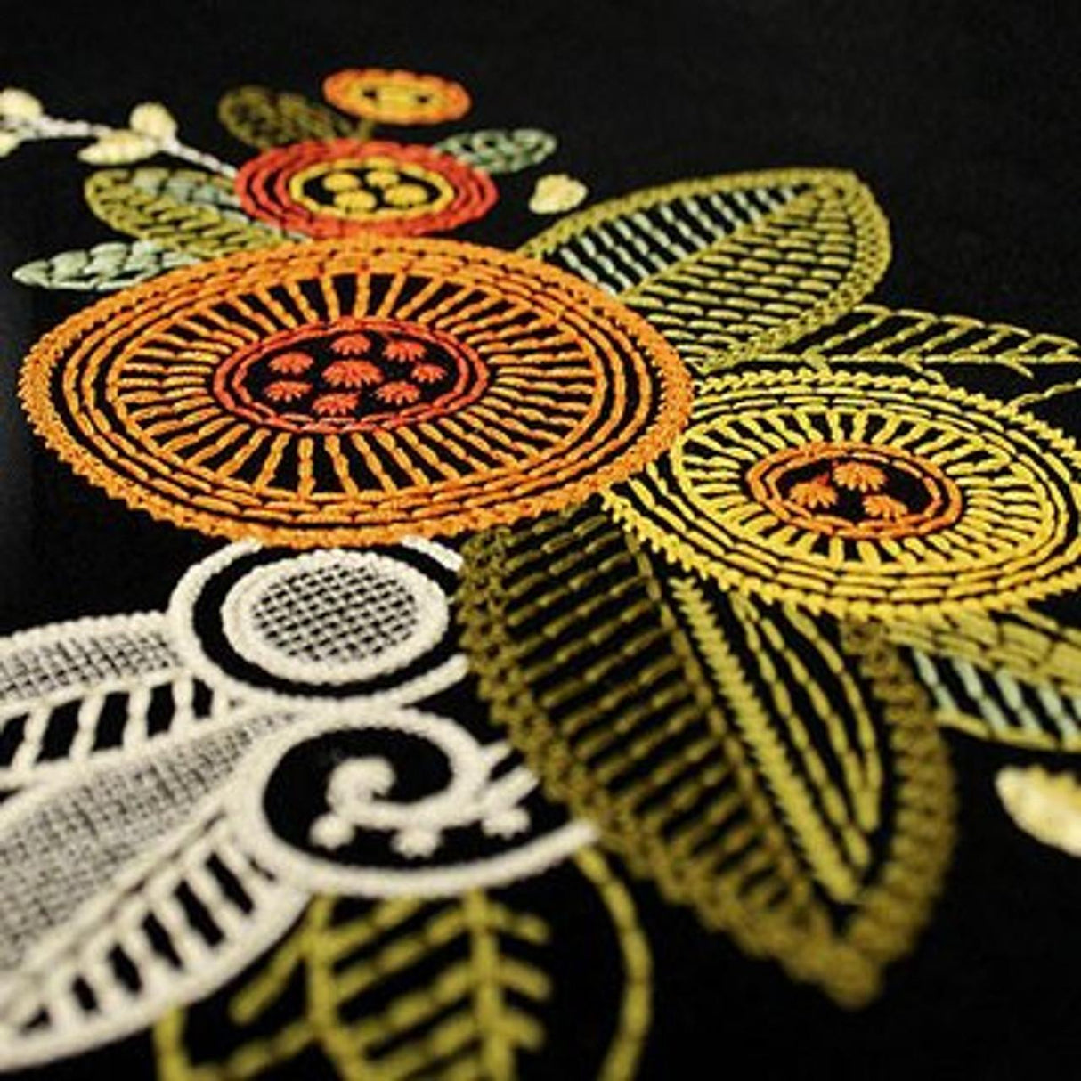 OESD Sun Blooms Machine Embroidery Designs, CD