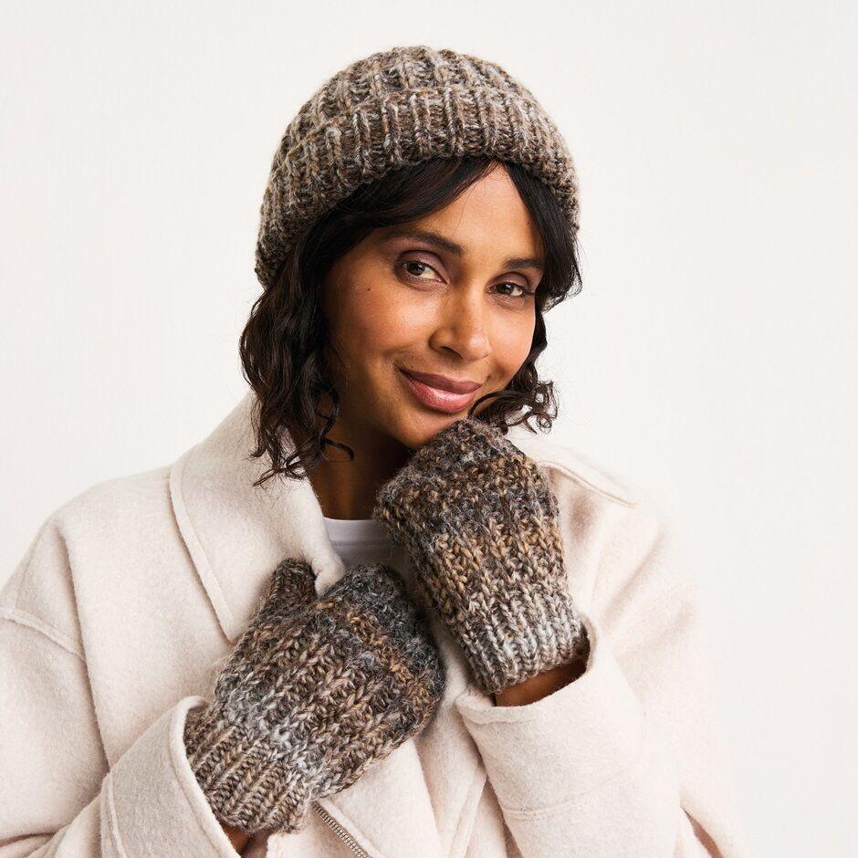 Sirdar, Pattern, F258 Marbled Hat & Mittens