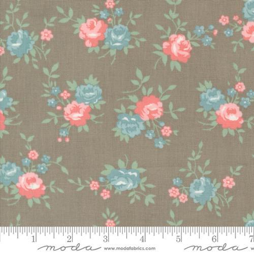 Moda Rosemary Cottage, 55310 19, Cedar, Camille Roskelley