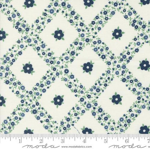 Moda Rosemary Cottage, 55311 24, Cream Navy, Camille Roskelley