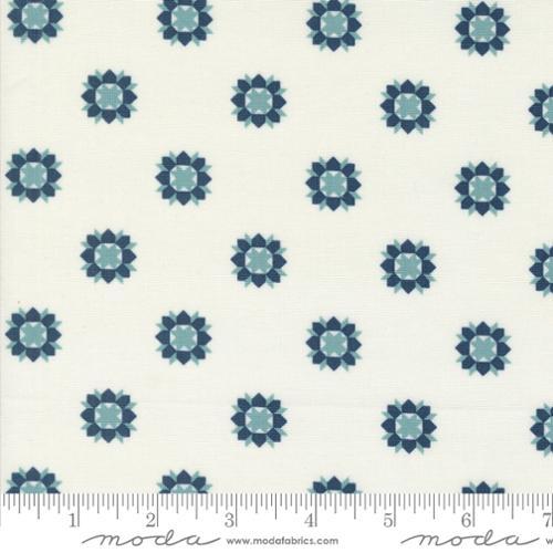 Moda Rosemary Cottage, 55315 16, Cream Sky, Camille Roskelley