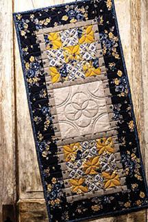 Rulerwork and Beyond Table Runner Kit