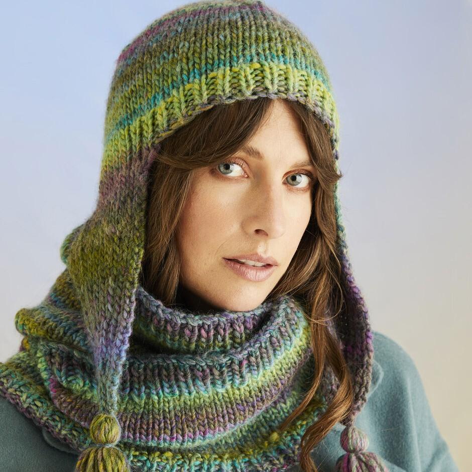 Sirdar, Pattern, F258 Anemone Hat and Snood