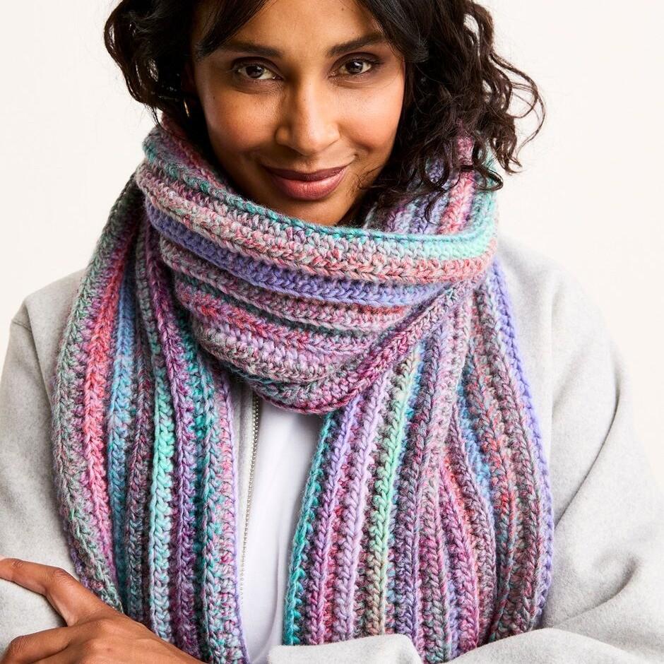 Sirdar, Pattern, F258 Rich Seam Crochet Scarf